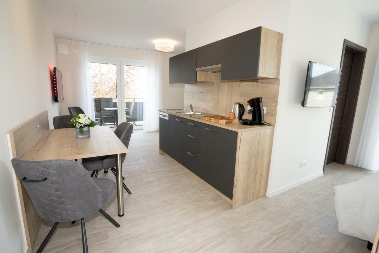 @Home Boardinghouse Динклаге Екстериор снимка