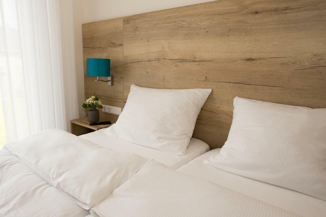@Home Boardinghouse Динклаге Екстериор снимка